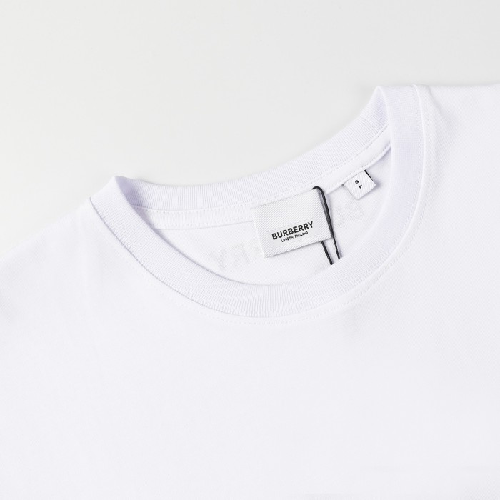 累積売上総額第１位！ バーバリー 激安通販 刺繍コットン半袖Tシャツ