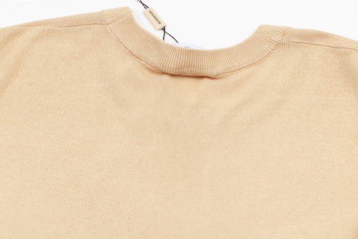 累積売上総額第１位！バーバリー スーパーコピー クラシックパッチワークニットジャンパー半袖Tシャツ