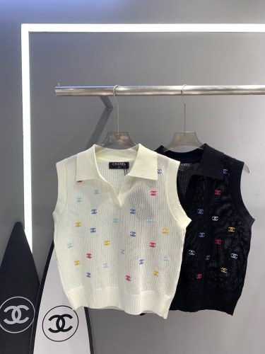 使い勝手良し シャネル 激安偽物 カラフルダブルC刺繍Vネックニットタンクトップ2色