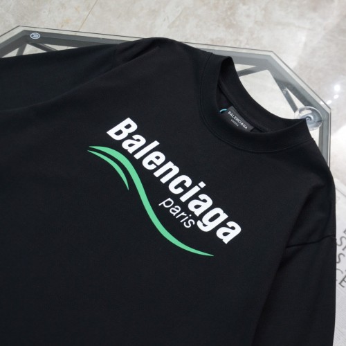 累積売上総額第１位！バレンシアガ 激安偽物 マイクロレーベル ロゴプリント クルーネック 半袖Tシャツ