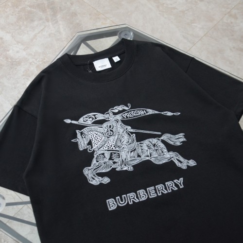 追跡付 バーバリー コピーおすすめ 刺繍ロゴ カジュアル ラウンドネック 半袖Tシャツ