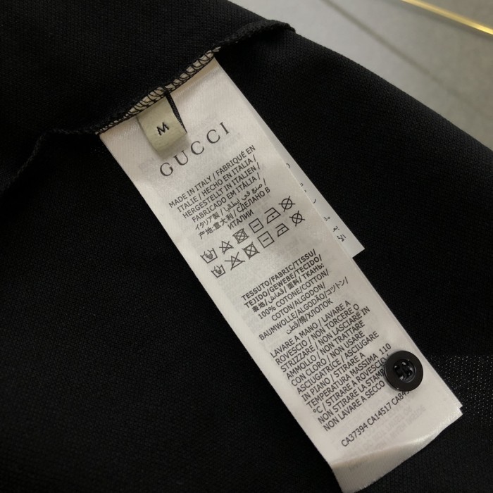 入手困難 グッチ 偽物通販 2024春夏新作定番刺繍ポロシャツTシャツ