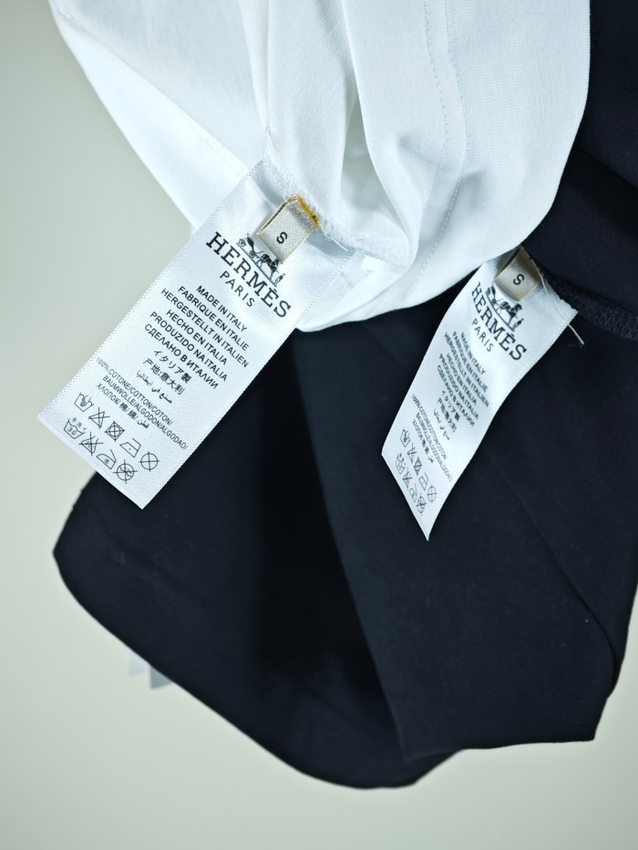 超奇跡の入荷☆ エルメス n級品 定番ベーシックTシャツ半袖コットンクルーネック半袖2色