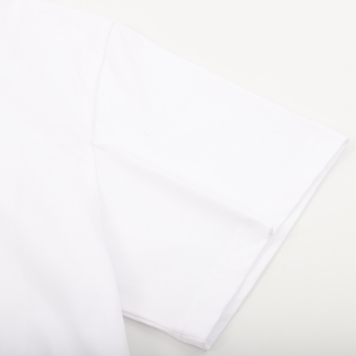 累積売上総額第１位！シャネル 激安通販 赤文字字刺繍プラカード半袖Tシャツ