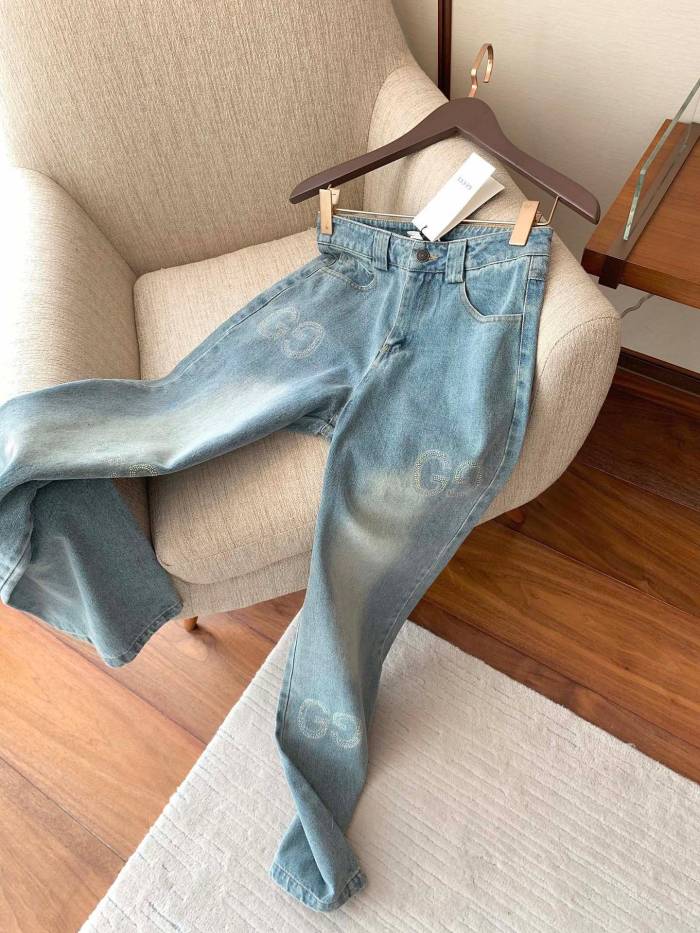 追跡付 グッチ コピーおすすめ ダブルGアルファベットドリルスリムストレートデニムパンツ