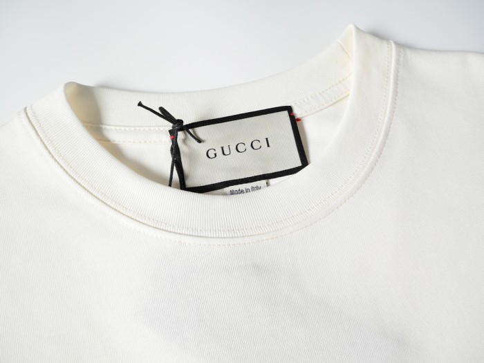 使い勝手良し グッチ 激安通販 24 SS新作アップル半袖Tシャツ