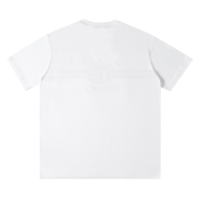 【話題商品！】 グッチ n級品 グラデーションロゴアルファベットプリント半袖Tシャツ