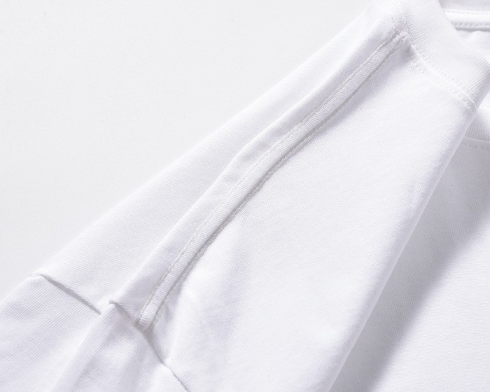 【限定】シャネル 激安通販 全ネット独占爆発型インクかけシリーズ半袖Tシャツ