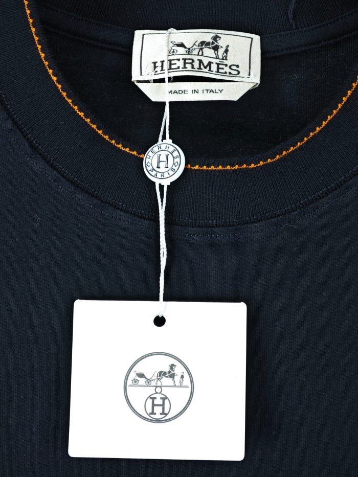 超奇跡の入荷☆ エルメス n級品 定番ベーシックTシャツ半袖コットンクルーネック半袖2色