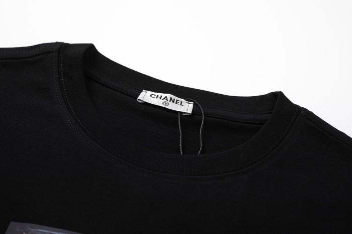 ★超人気 シャネル コピーおすすめ アルファベットプリントロゴTシャツ半袖