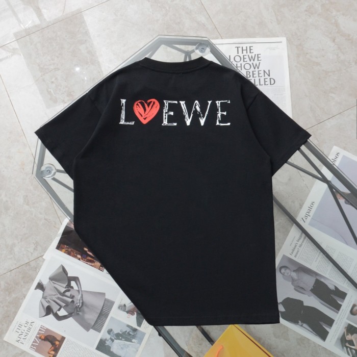 【限定】ロエベ n級品 ハート手描きロゴカジュアル丸首半袖Tシャツ