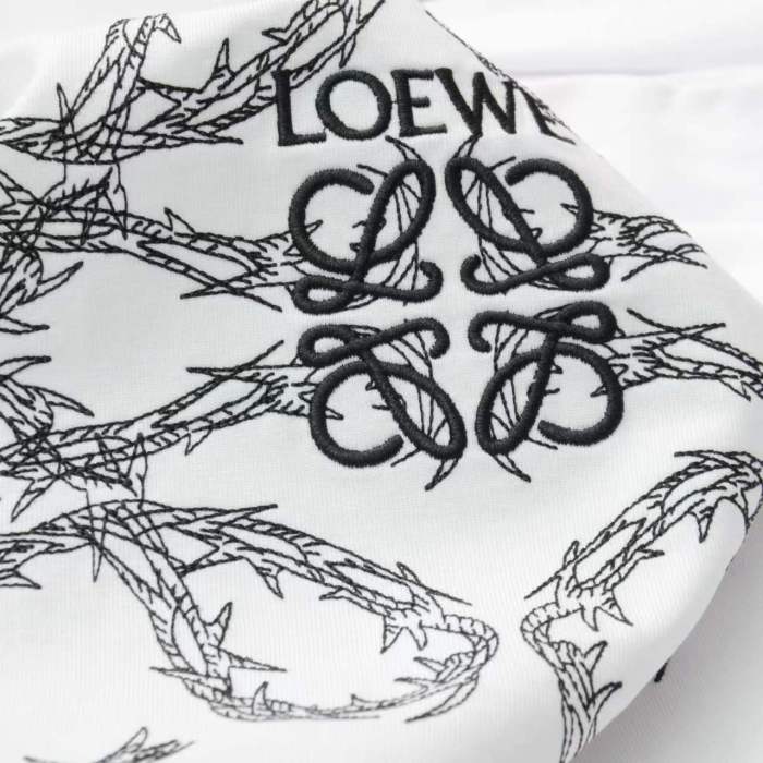 大人気 ロエベ コピー ドラゴン柄立体刺繍ロゴカジュアル丸首半袖Tシャツ