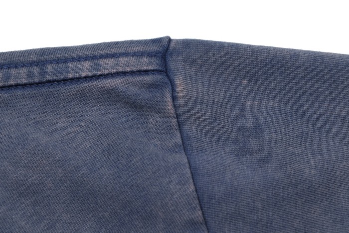 高品質 ロエベ n級品 24 ss新作立体刺繍ロゴ新作ペアルックTシャツ