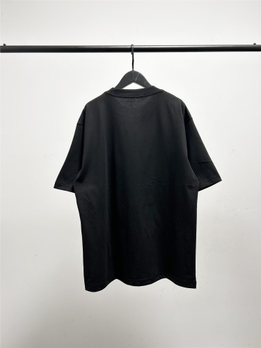 稀少 ロエベ 激安偽物 カラー糸刺繍半袖Tシャツ