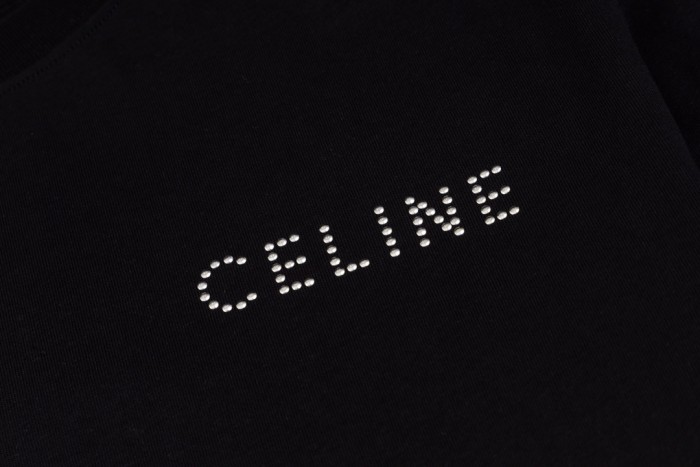 ★超人気 セリーヌ コピーおすすめ 24 ssリベット半袖Tシャツ
