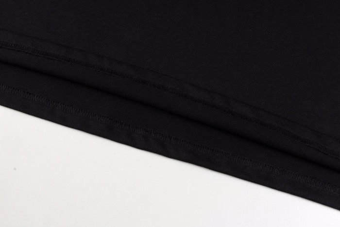 ★超人気 セリーヌ コピーおすすめ 24 ssリベット半袖Tシャツ
