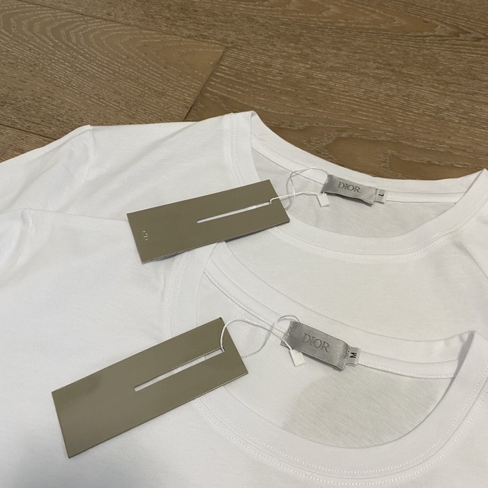 一目惚れ♪ ディオール スーパーコピー ロゴぬいぐるみプリント快適通気性男女半袖Tシャツピース