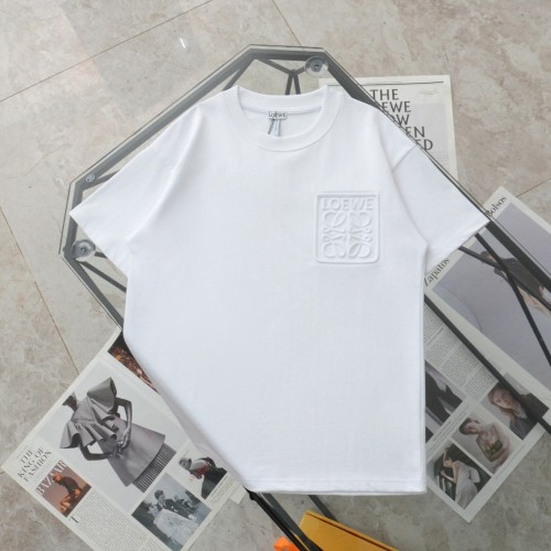 超話題! ロエベ コピーおすすめ 胸元エンボスロゴカジュアル丸首半袖Tシャツ