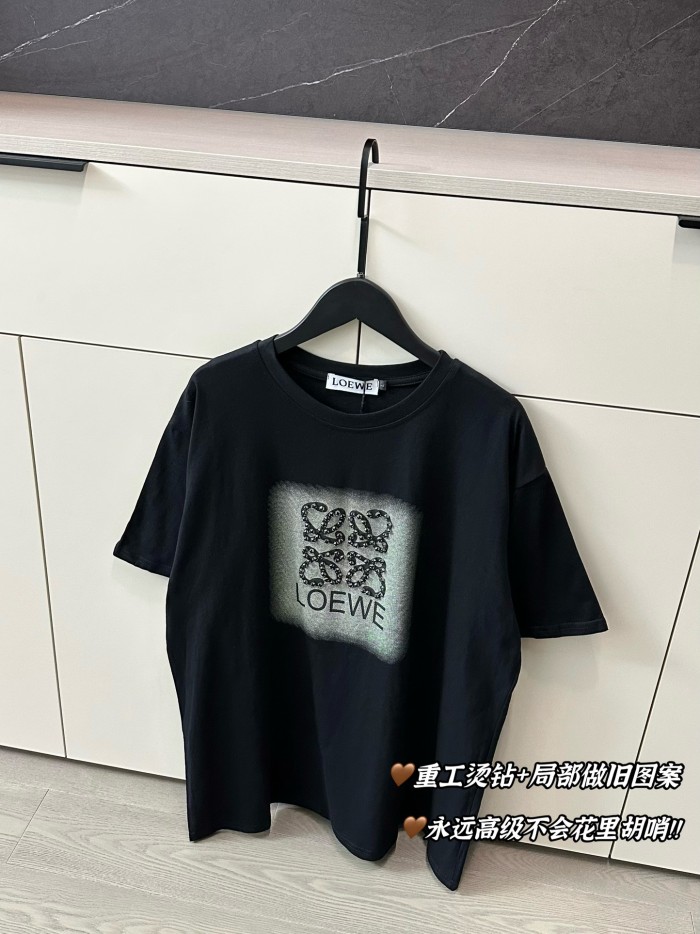 大人気 ロエベ コピーおすすめ 偽物通販 重工業ドリルロゴ旧洗水黒半袖