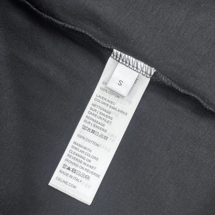 入手困難 セリーヌ コピー 24 ssリベット半袖Tシャツ