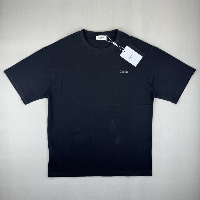 入手困難 セリーヌ コピー 24 ssリベット半袖Tシャツ