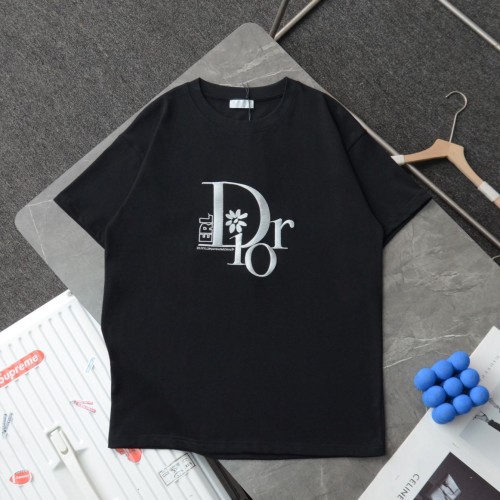 【話題商品！】ディオール コピーおすすめ フラワー刺繍ロゴカジュアル丸首半袖Tシャツ
