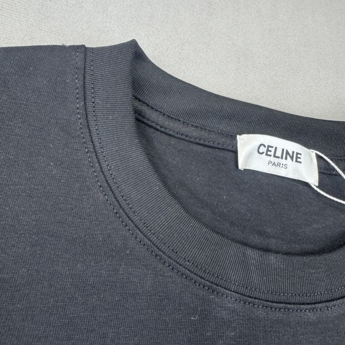 入手困難 セリーヌ コピー 24 ssリベット半袖Tシャツ