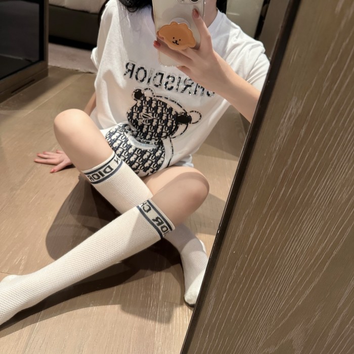 日本未入荷 ディオール スーパーコピーアルファベット立体小熊半袖