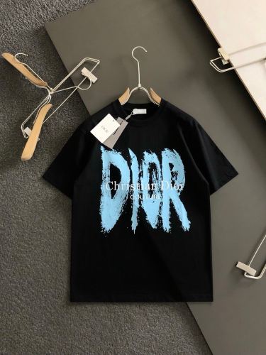 日本未入荷 ディオール n級品 2024 ss最新レザーロゴ発泡丸首半袖Tシャツ