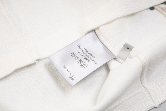 超奇跡の入荷☆ ディオール 激安通販 2024早春小恐竜刺繍丸首ニットセーター半袖