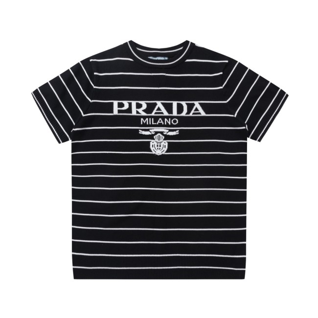 入手困難 プラダ コピーおすすめ ストライプ定番ロゴストライプ半袖Tシャツ