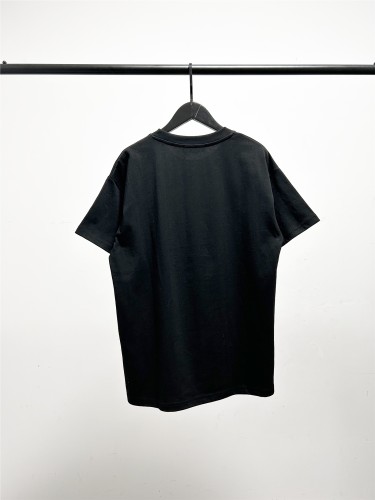 超奇跡の入荷☆プラダ コピー 男女同型トリコロール立体エンボス半袖Tシャツ