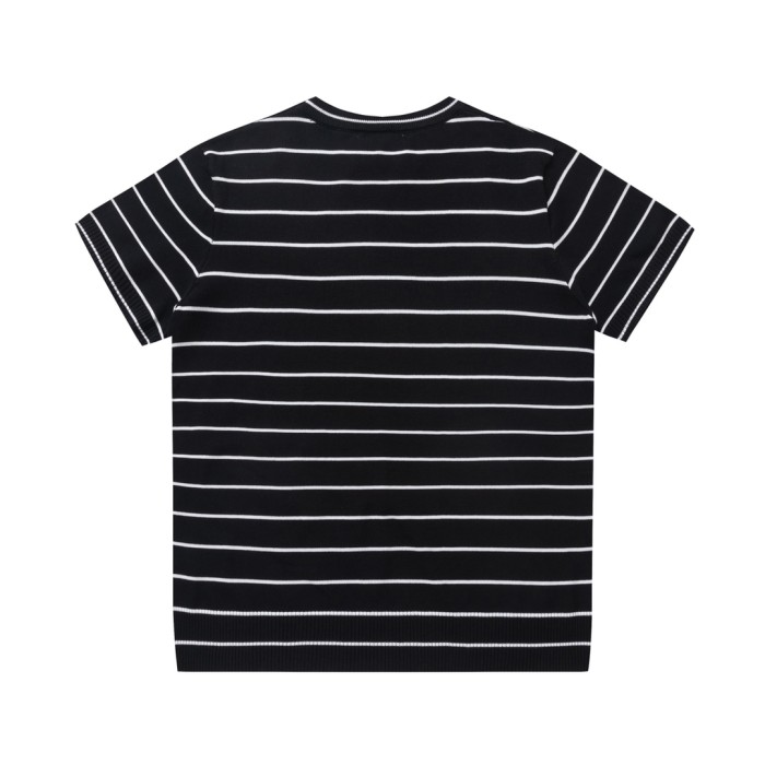 入手困難 プラダ コピーおすすめ ストライプ定番ロゴストライプ半袖Tシャツ
