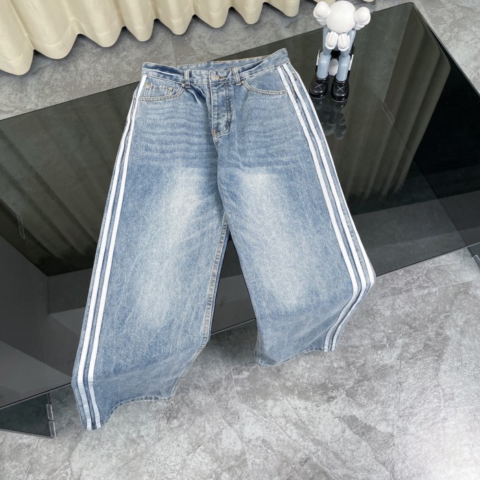 累積売上総額第１位！アディダス スーパーコピー Balenciaga X adidas三段棒ワイドジーンズ