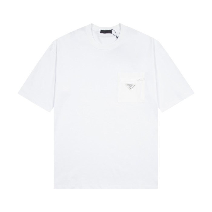 ★超人気 プラダ 偽物通販 ポケットジッパートリコロールネック半袖Tシャツ