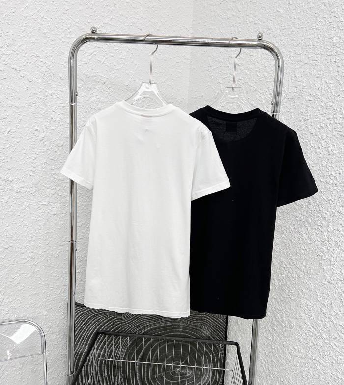 新作 ナイキ 激安偽物 シルバーチェック定番レトロモダンカップルTシャツ2色