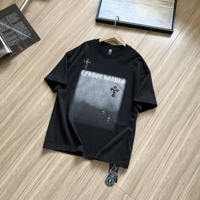 稀少 クロムハーツ コピー 2024春夏の新型皮質十字架工芸半袖Tシャツ2色