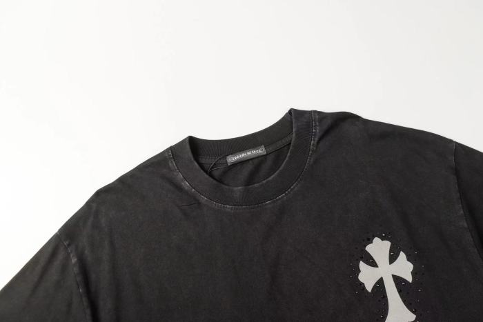 追跡付 クロムハーツ コピーおすすめ 馬蹄サンスクリットプリントひび割れ半袖Tシャツ