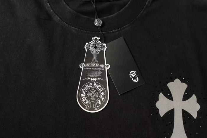 追跡付 クロムハーツ コピーおすすめ 馬蹄サンスクリットプリントひび割れ半袖Tシャツ