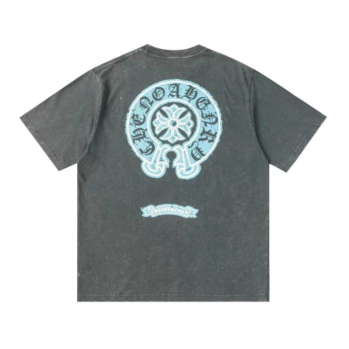【話題商品！】クロムハーツ 激安偽物 馬蹄サンスクリットプリントひび割れ半袖Tシャツ