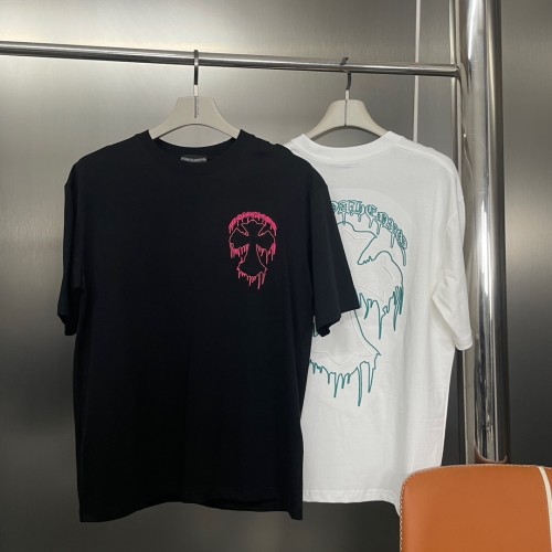 ★超人気 クロムハーツ n級品 24 ss夏新作胸元刺繍ロゴ柄半袖ゆったりTシャツ