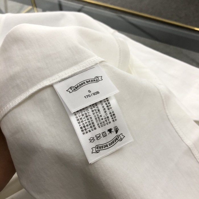 日本未入荷 クロムハーツ 激安通販 2024新作クロス半袖Tシャツ
