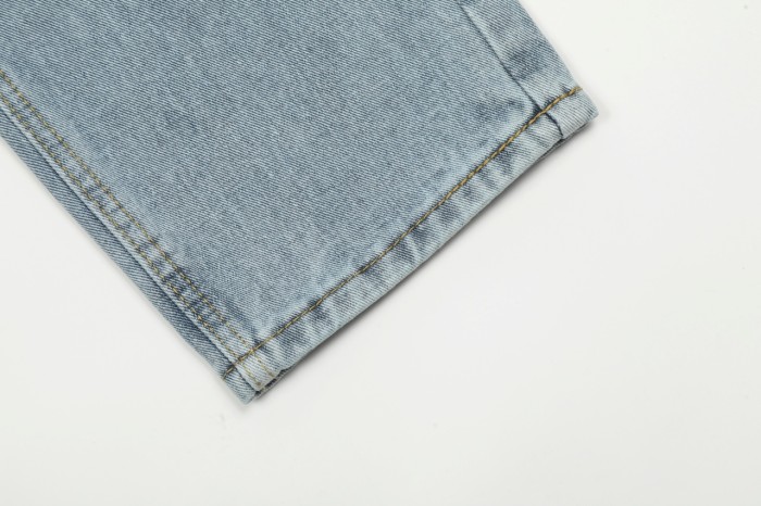 超奇跡の入荷☆ クロムハーツ 激安偽物 十字架刺繍で古いジーンズ