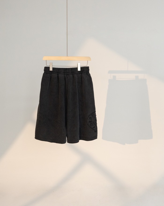 【限定】クロムハーツ スーパーコピー 水洗いして旧十字架パンツを5分パンツ