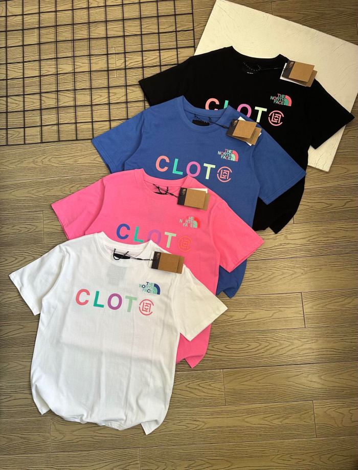 累積売上総額第１位！ザノースフェイス 偽物通販 CLOT北面連名半袖Tシャツ4色