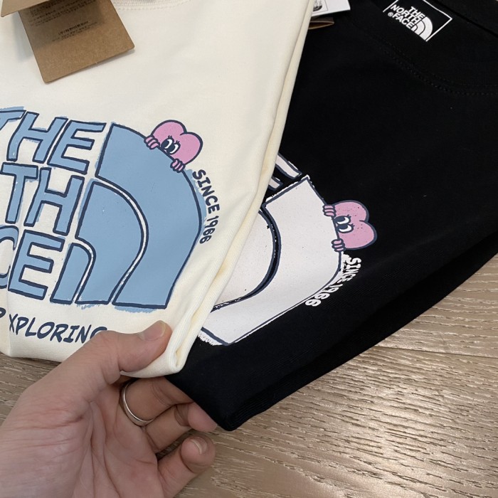 【限定】ザノースフェイス 激安通販 2024夏おしゃれ丸首Tシャツ2色