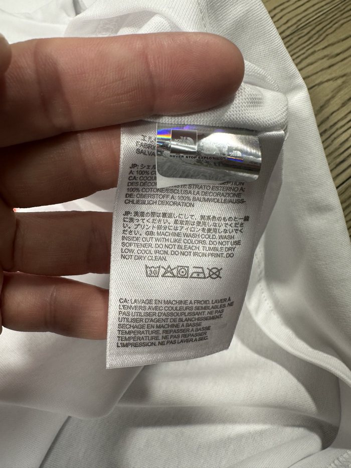使い勝手良し シュプリーム コピー バックロゴデジタルスクランブル三色男女同型プリント半袖Tシャツ3色