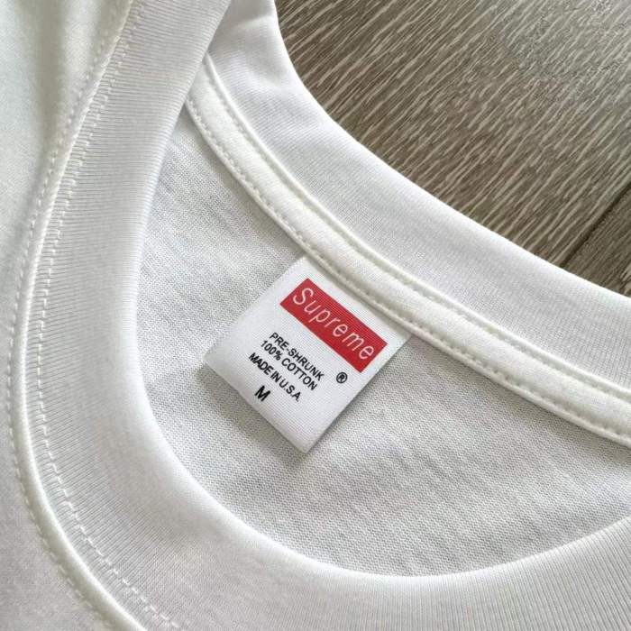 超奇跡の入荷☆ シュプリーム 激安通販 シンプルアルファベット立体プリント半袖Tシャツ4色