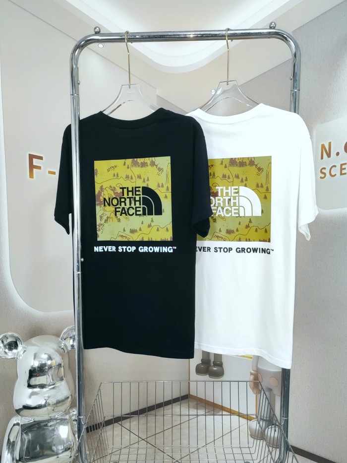 超奇跡の入荷☆ ザノースフェイス コピーおすすめ 山川地図ビッグロゴTシャツ2色