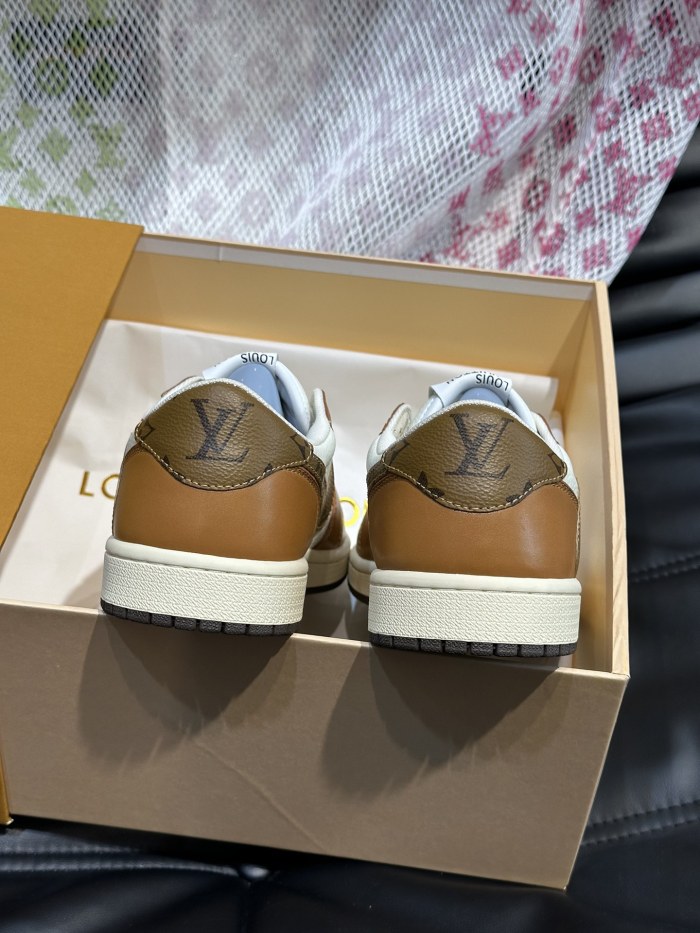 大人気 ナイキ コピーおすすめ L.v X nike連名ローカットカジュアルスニーカー